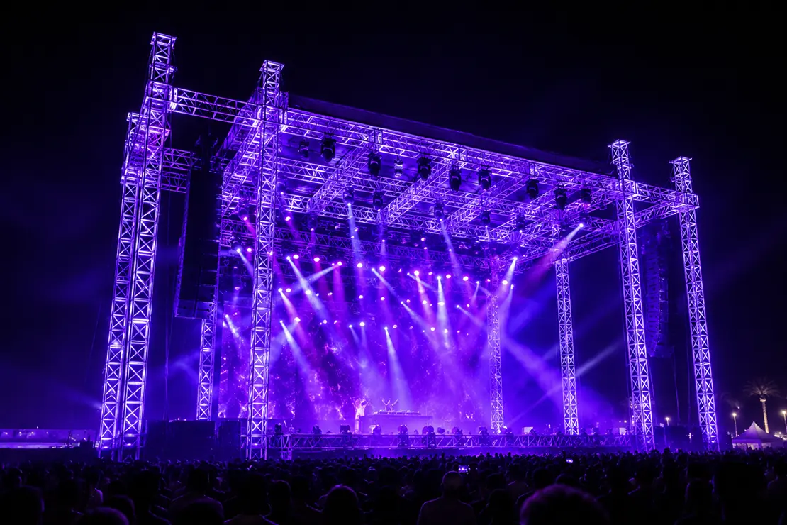 Treliça de alumínio para shows e palcos em Itajaí